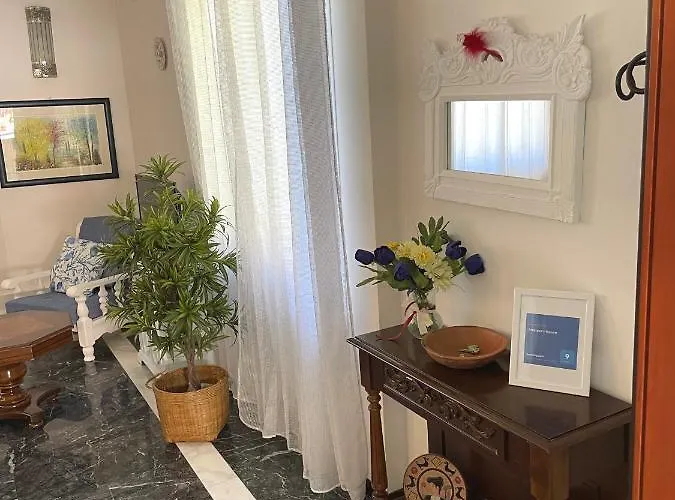 Andrew's House Tatil Evi